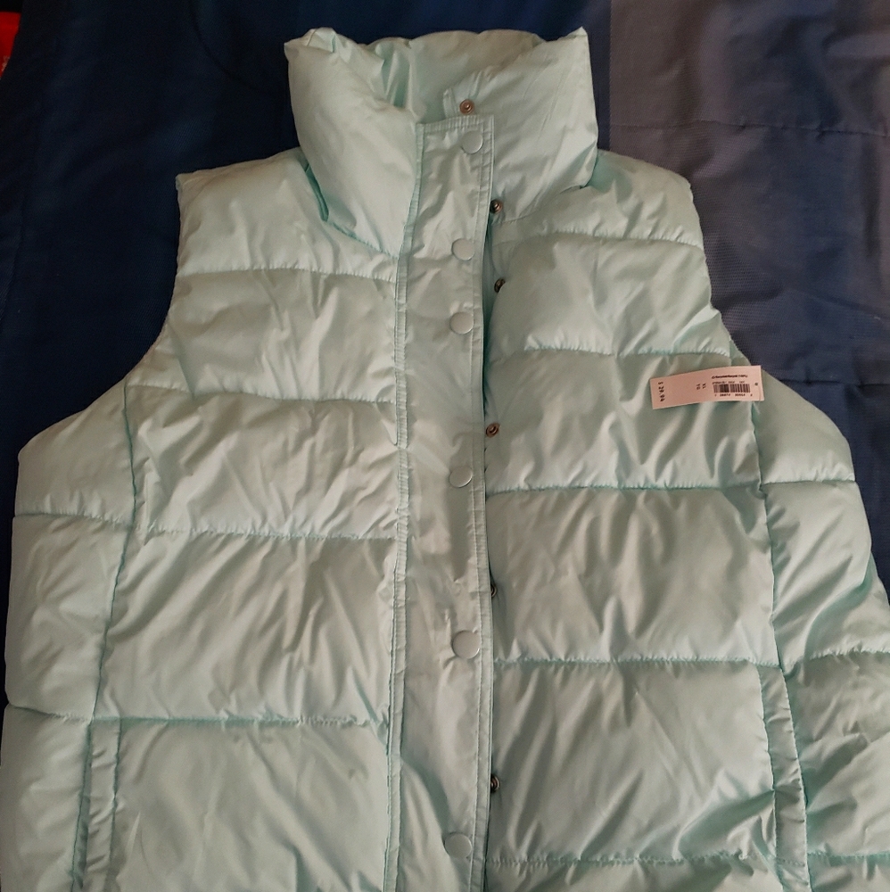 Puffy vest
